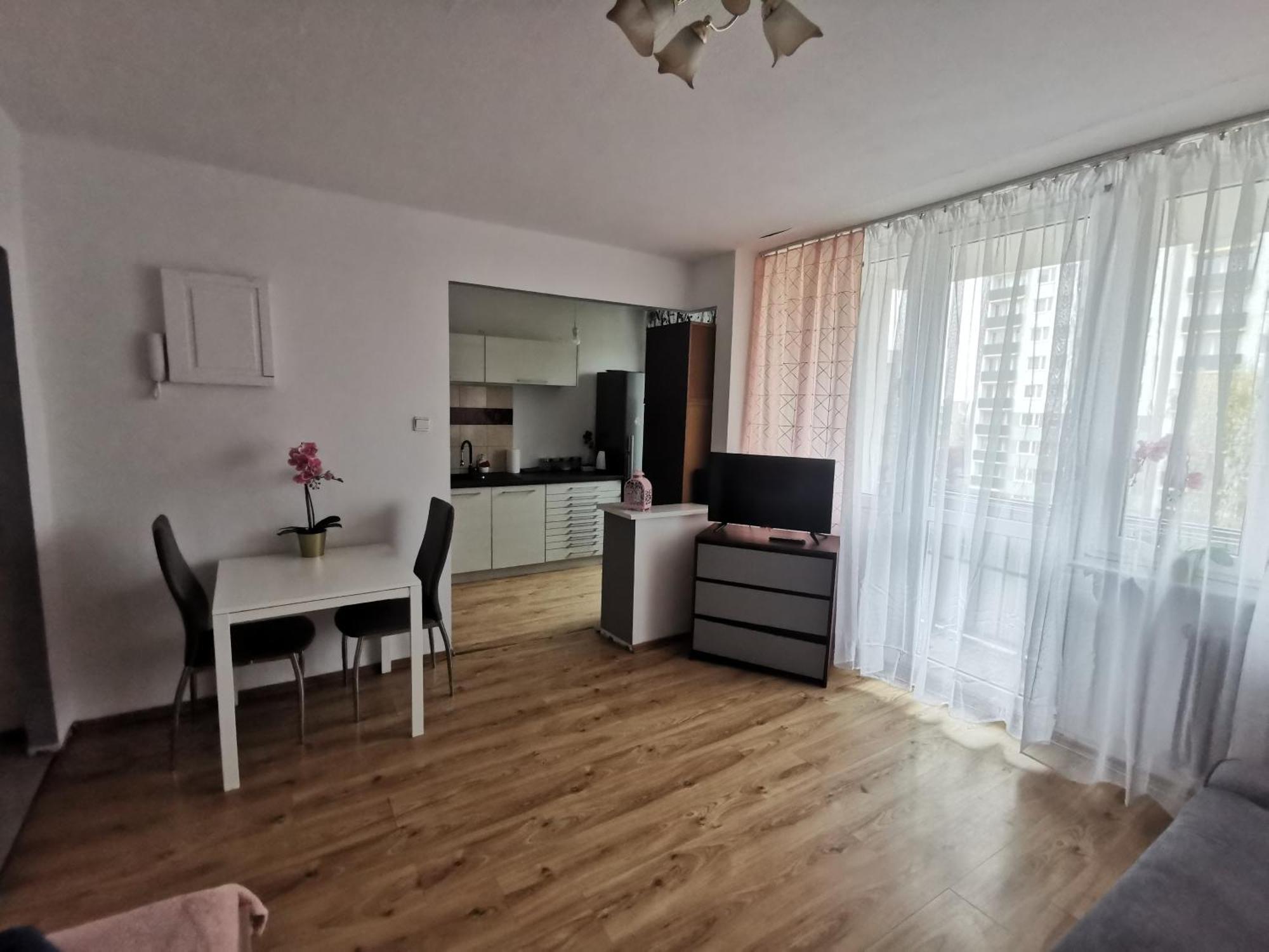 27 Kawalerka Apartman Częstochowa Kültér fotó